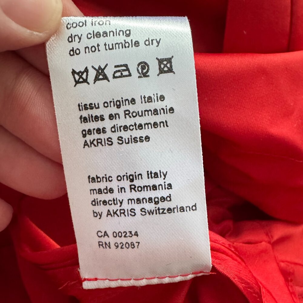 Akris Punto Red Flared Rain Jacket, size 8 (fits 6/8) - Picture 8 of 9